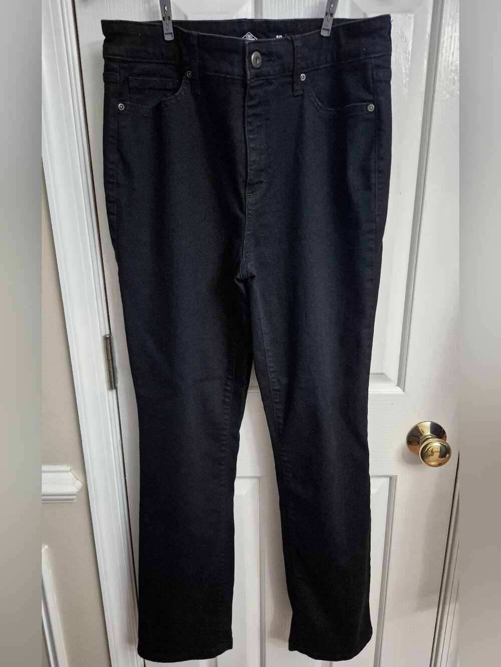 St. John's Bay Straight Leg Jeans in Black